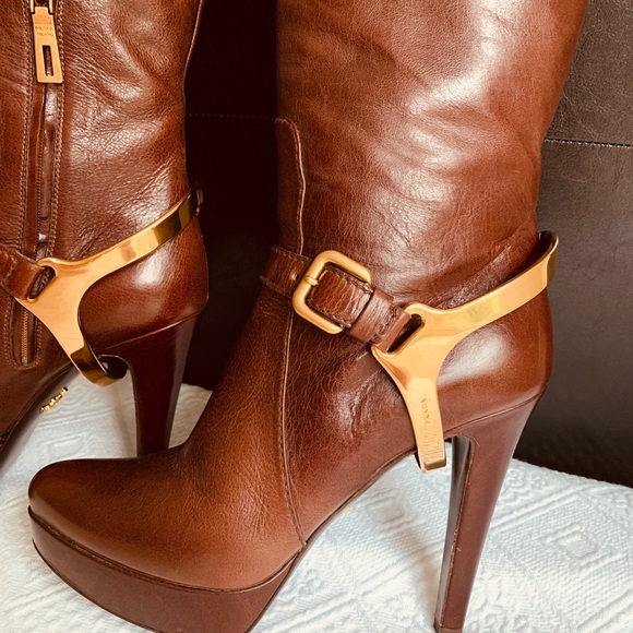 Prada tall boots - Picture 2 of 5